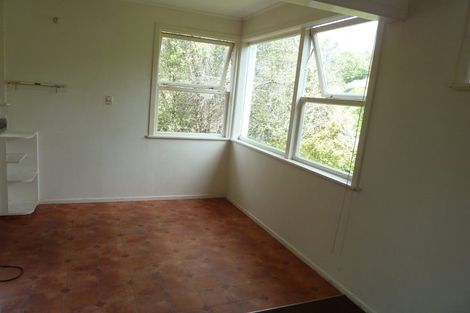 Photo of property in 2/25 Nutsey Avenue, Northcote, Auckland, 0627