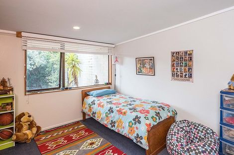 Photo of property in 1 Herbert Avenue, Raumati South, Paraparaumu, 5032