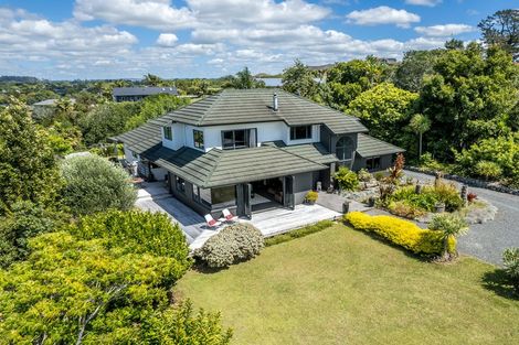 Photo of property in 28 Skudders Beach Road, Kerikeri, 0294
