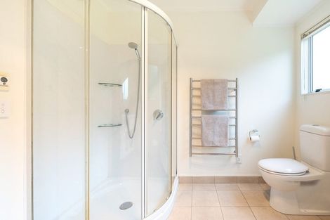 Photo of property in 17a Villa Grove, Paraparaumu, 5032