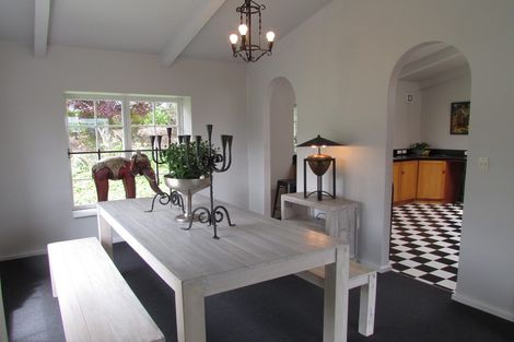 Photo of property in 35 Tremaine Avenue, Two Mile Bay, Taupo, 3330