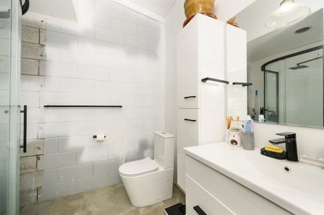 Photo of property in 7 Westmere Place, Takaro, Palmerston North, 4412