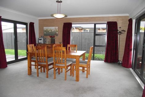 Photo of property in 19 Clearview Drive, Milson, Palmerston North, 4414