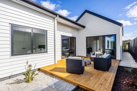 Photo of property in 96 Huanui Drive, Wainui, 0992