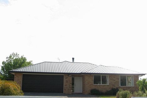 Photo of property in 55 Allin Drive, Waikuku Beach, 7402
