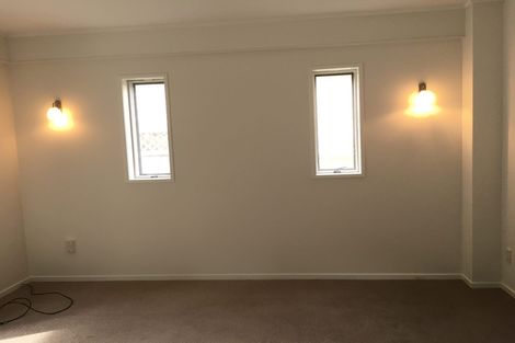 Photo of property in 2/127 Stapleford Crescent, Browns Bay, Auckland, 0630