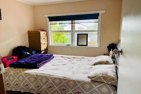 Photo of property in 2/15 Waterview Road West, Takanini, 2112