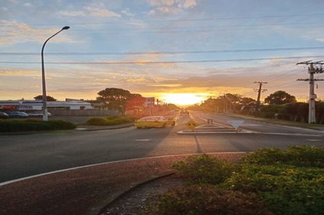 Photo of property in 57c Lancaster Road, Beach Haven, Auckland, 0626