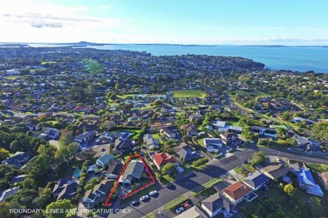 Photo of property in 132 Sandspit Road, Shelly Park, Auckland, 2014