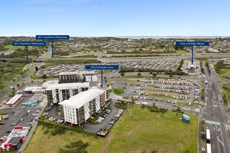 Photo of property in 322/3 Kaipiho Lane, Albany, Auckland, 0632