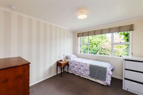 Photo of property in 20 Westhaven Grove, Takaro, Palmerston North, 4412