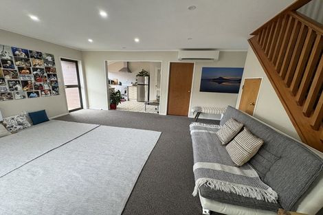 Photo of property in 6 Flinders Place, Johnsonville, Wellington, 6037