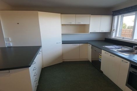 Photo of property in 15 Mortlake Street, Islington, Christchurch, 8042