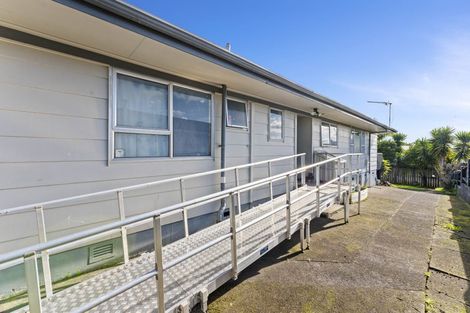 Photo of property in 35 Wickman Way, Mangere East, Auckland, 2024