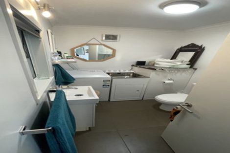 Photo of property in 6a Kiriwai Road, Paremata, Porirua, 5024