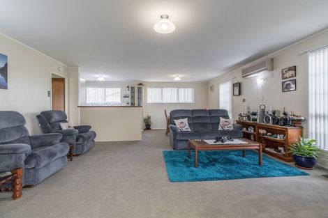 Photo of property in 220 Studholme Street, Morrinsville, 3300