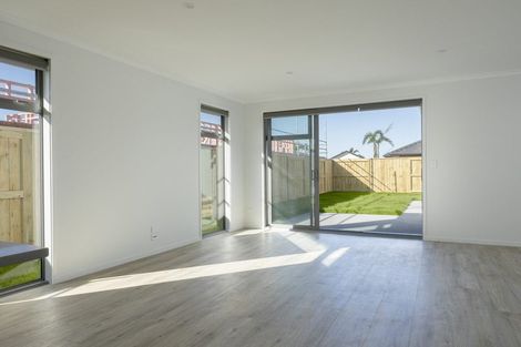 Photo of property in 2 Entelea Close, Papamoa Beach, Papamoa, 3118