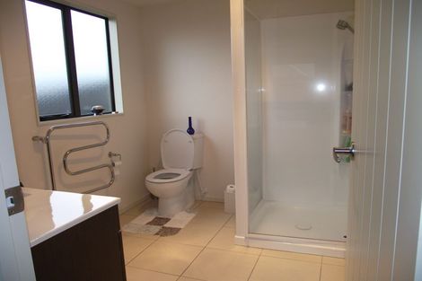 Photo of property in 19 Clearview Drive, Milson, Palmerston North, 4414