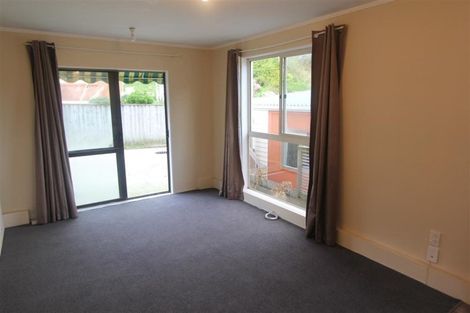 Photo of property in 25 Downes Street, Titahi Bay, Porirua, 5022