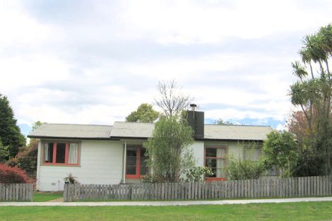 Photo of property in 58 Te Hatepe Avenue, Taupo, 3330