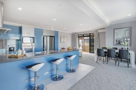 Photo of property in 11k Clearwater Cove, West Harbour, Auckland, 0618