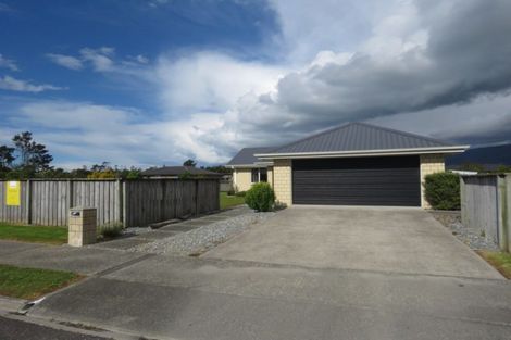 Photo of property in 39 Kawatiri Place, Westport, 7825