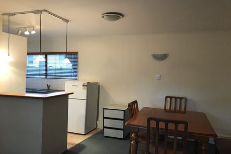 Photo of property in 97 Hobsonville Road, West Harbour, Auckland, 0618