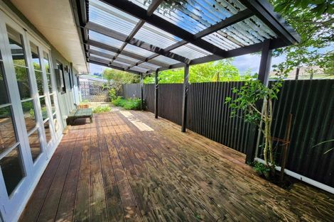 Photo of property in 3 Queen Street, Aramoho, Whanganui, 4500