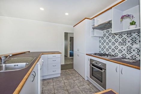 Photo of property in 16 Pebble Beach Boulevard, Te Kamo, Whangarei, 0112