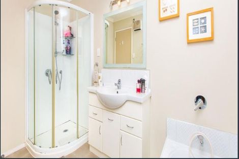 Photo of property in 3 Robinson Street, Cambridge, 3434