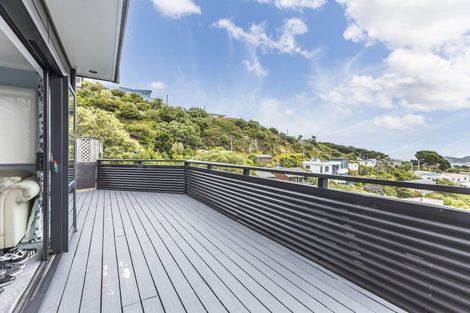 Photo of property in 83 Tannadyce Street, Strathmore Park, Wellington, 6022