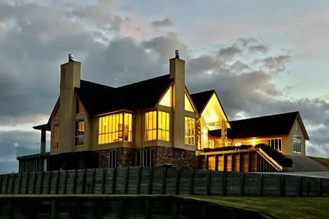 Photo of property in 759 Tuhikaramea Road, Ngahinapouri, Hamilton, 3290