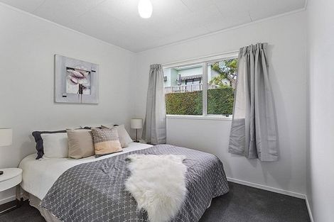 Photo of property in 2/105 Don Buck Road, Massey, Auckland, 0614