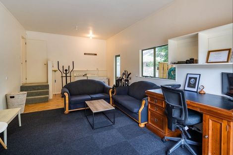 Photo of property in 74b Mazengarb Road, Paraparaumu Beach, Paraparaumu, 5032