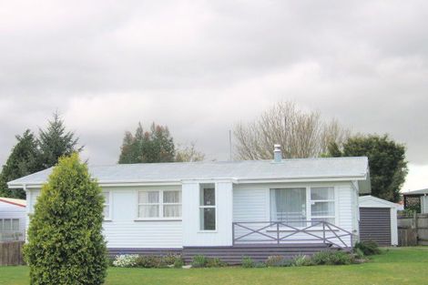 Photo of property in 34 Grace Crescent, Richmond Heights, Taupo, 3330