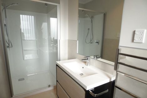 Photo of property in 32 Wallace Road, Hobsonville, Auckland, 0616