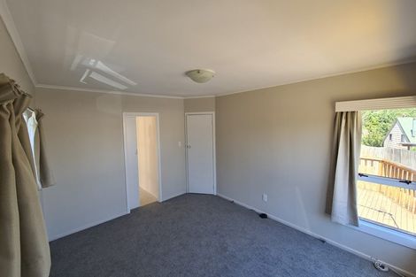 Photo of property in 40a Peach Road, Glenfield, Auckland, 0629