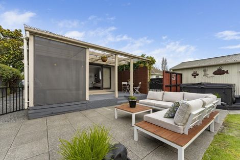 Photo of property in 42 Barnes Road, Redwood, Christchurch, 8051