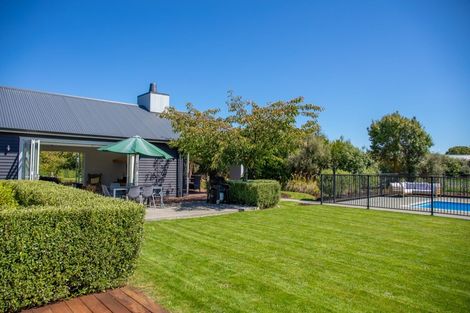 Photo of property in 4 Birdie Way, Martinborough, 5711