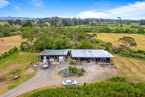 Photo of property in 74 Brookvale Lane, Taupaki, 0782