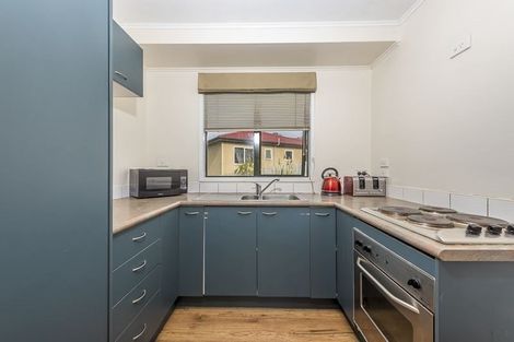 Photo of property in 26 Dovey Place, Massey, Auckland, 0614