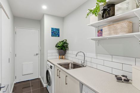 Photo of property in 8 Otupoa Way, Paraparaumu, 5032