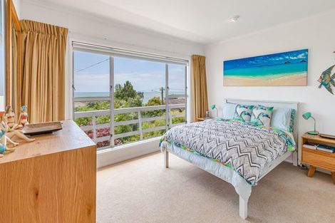 Photo of property in 15 Bay View Terrace, Patons Rock, Takaka, 7182