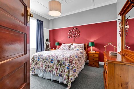 Photo of property in 22 Caledonia Street, Hawera, 4610