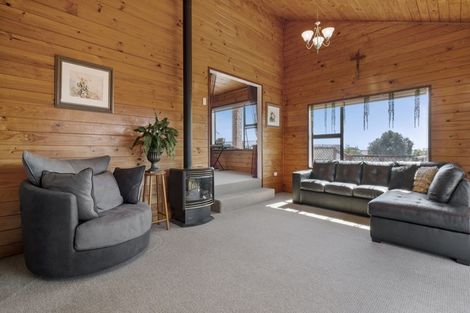 Photo of property in 142 Parklands Avenue, Bell Block, New Plymouth, 4312