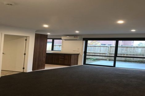 Photo of property in 2/83 Normandy Avenue, Melville, Hamilton, 3206