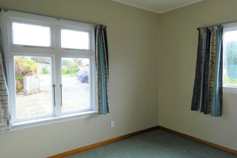 Photo of property in 82 Tasman Street, Karoro, Greymouth, 7805