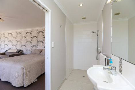 Photo of property in 282 Turangi Road, Tikorangi, Waitara, 4383