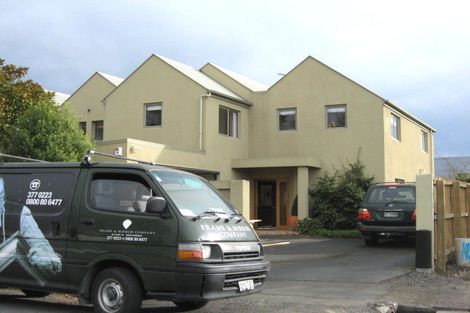 Photo of property in 2/41 Hawkesbury Avenue, St Albans, Christchurch, 8014