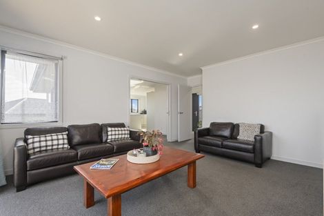 Photo of property in 38 Varsity Heights, Fitzherbert, Palmerston North, 4410